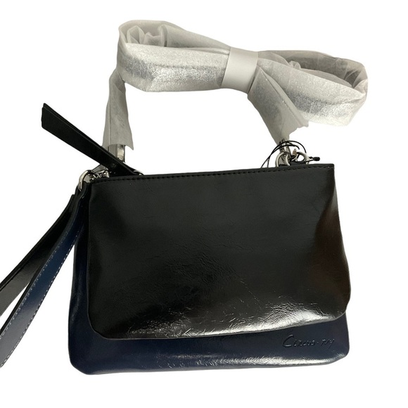 Circus by Sam Edelman Malibu Convertible Wristlet or Crossbody in Baltic Navy - Picture 2 of 6